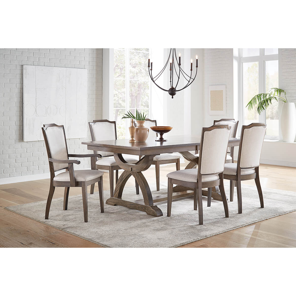 Read more about the article Palmer / Carmen Dining Collection